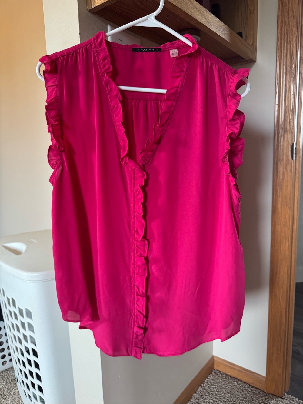 T Tahari Hot Pink Ruffle V-Neck Sleeveless Camisole